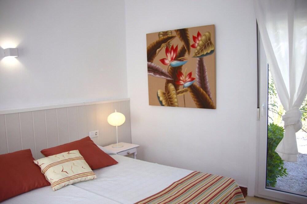 Hotel La Palmera By Homevillas360